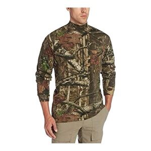 Yukon gear long sleeve camo shirt with pocket size L